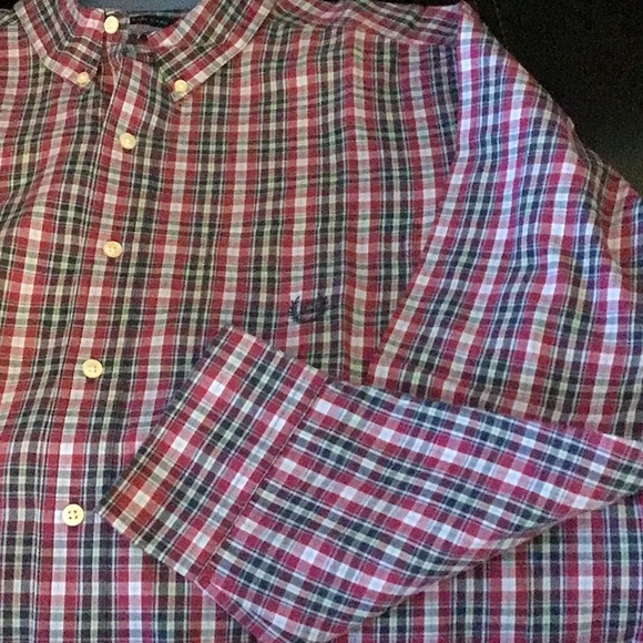 Two- Chaps Designer Button Up Shirts like new - Picture 4 of 8